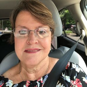 Meet your Posher, Carol